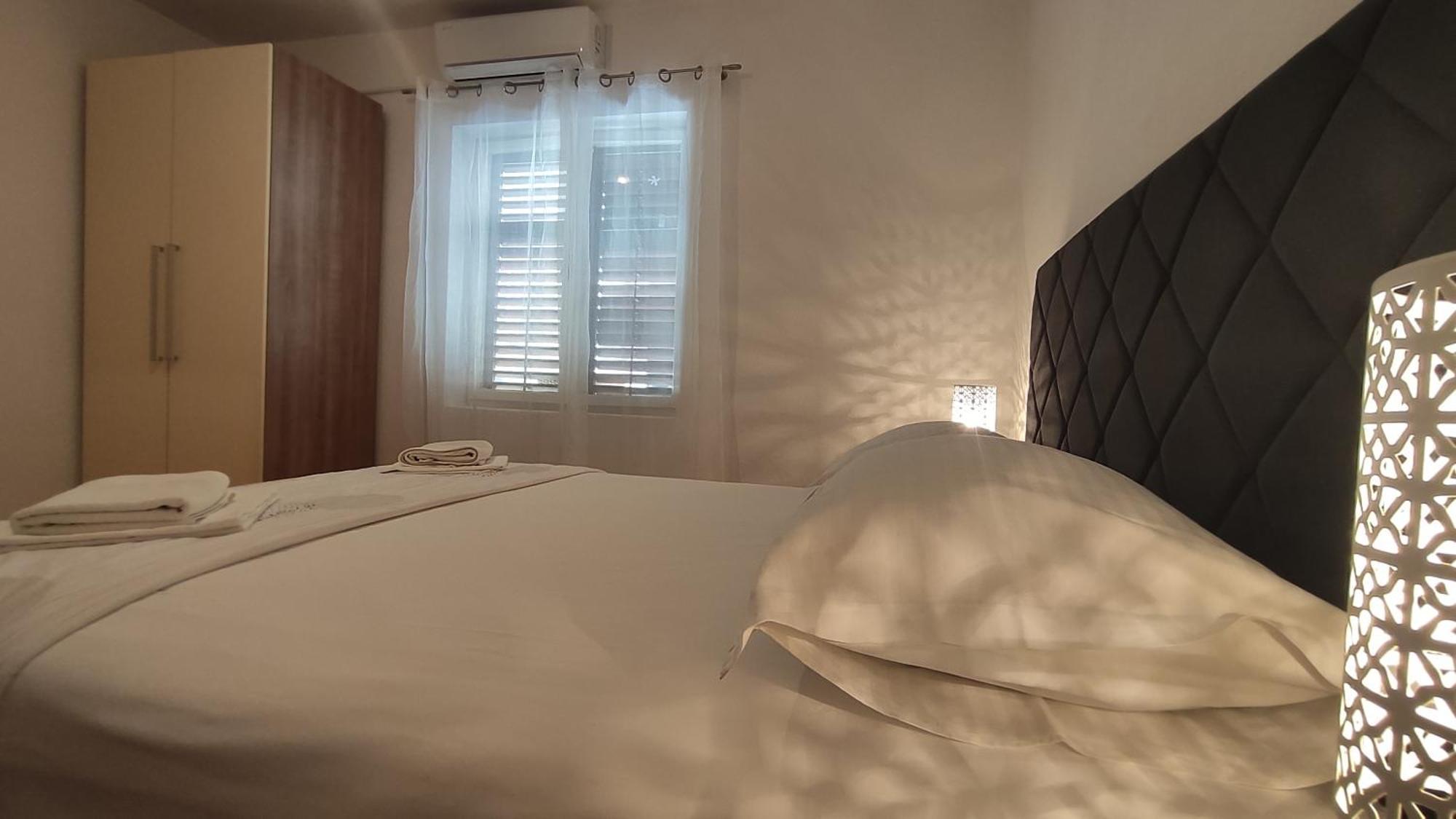 Apartments Jadranka Makarska Exterior photo